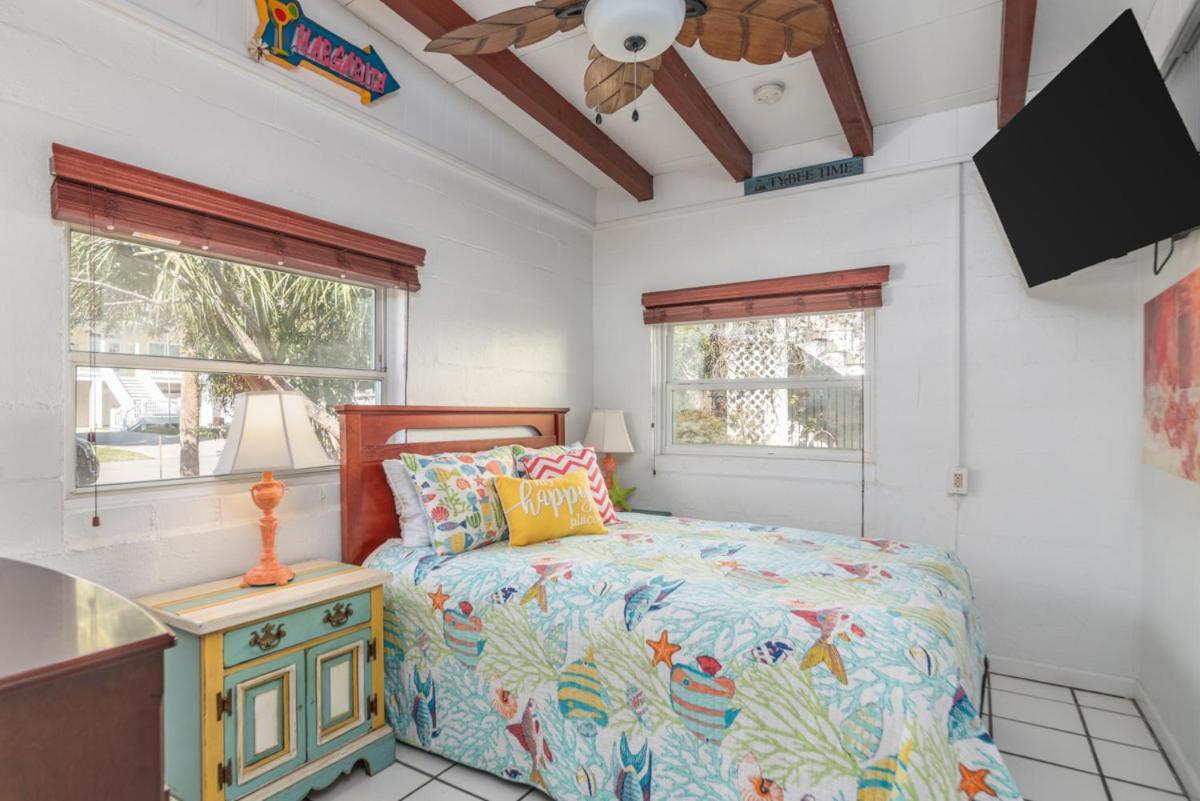 Blue Bungalow Tybee Island Exterior photo